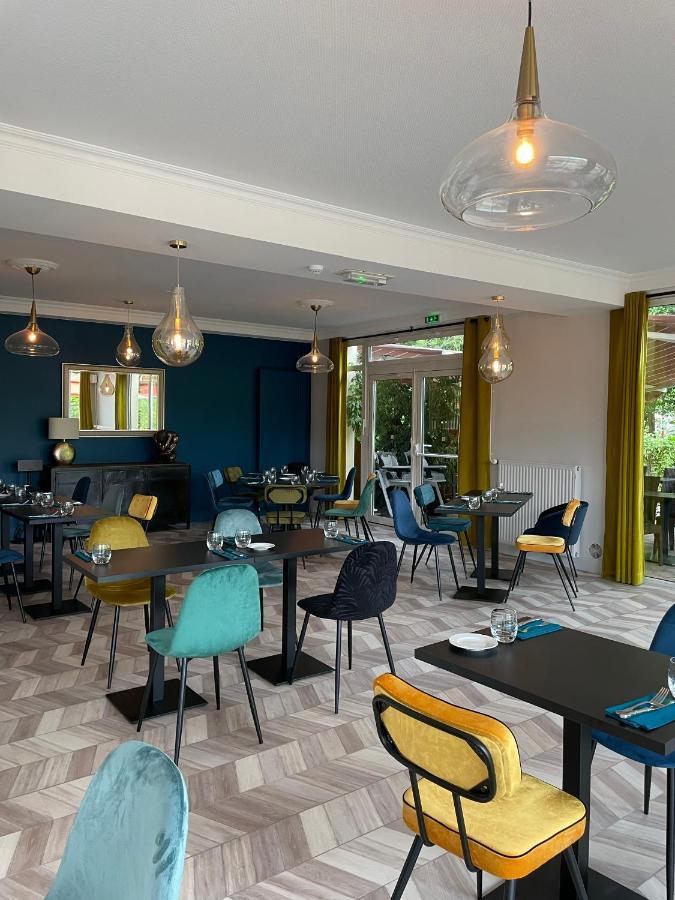 Hotel Restaurant Du Lac Boussens  Bagian luar foto