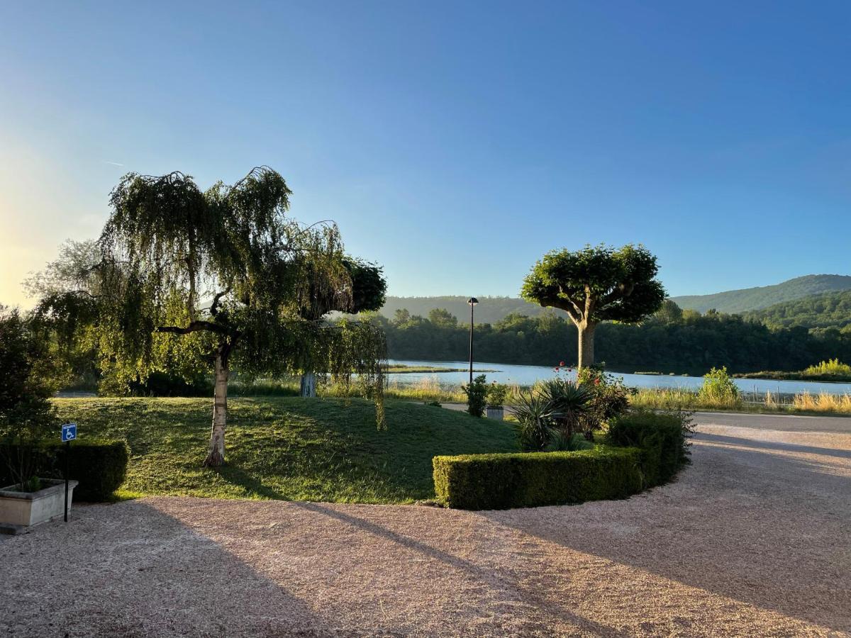 Hotel Restaurant Du Lac Boussens  Bagian luar foto