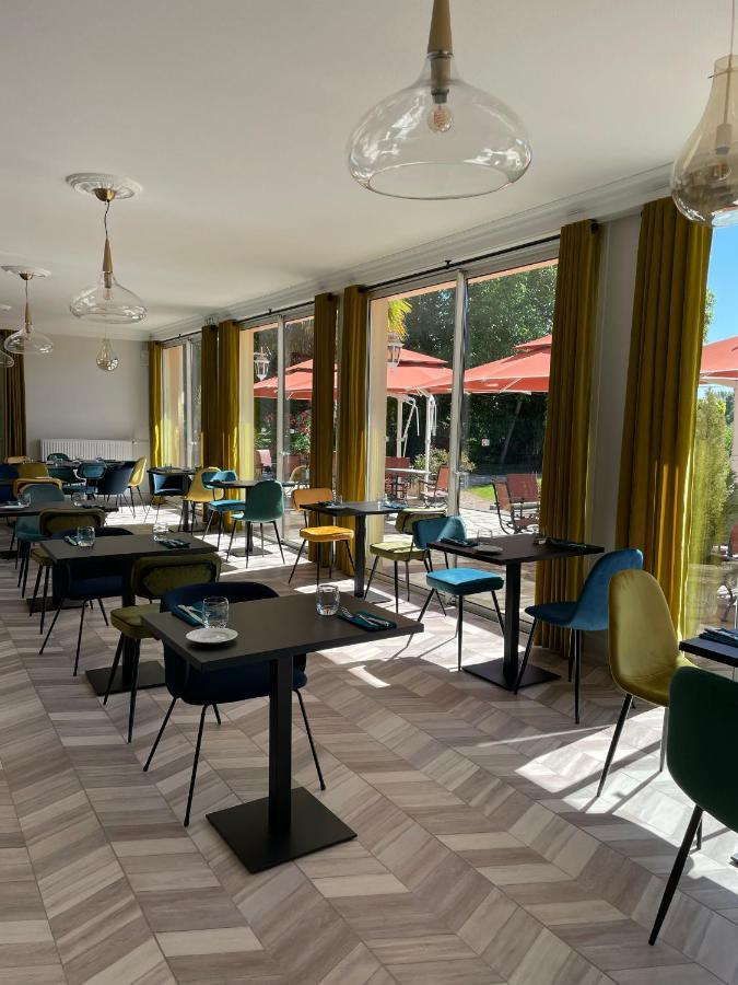 Hotel Restaurant Du Lac Boussens  Bagian luar foto